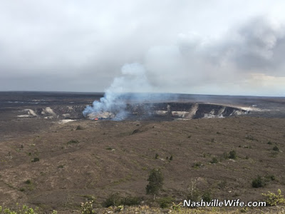 Hawaii volcano active lava flow